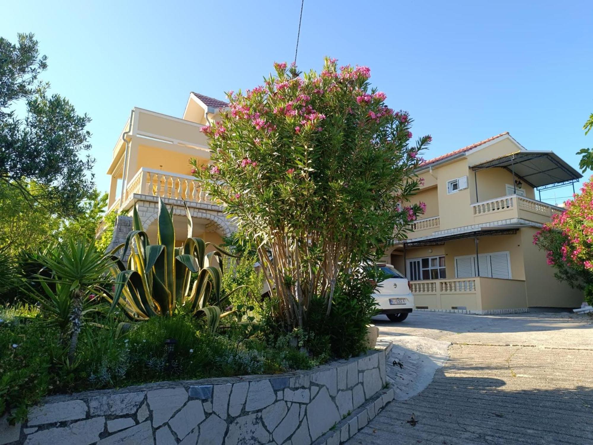 Apartman Haus Maja Банёл Экстерьер фото
