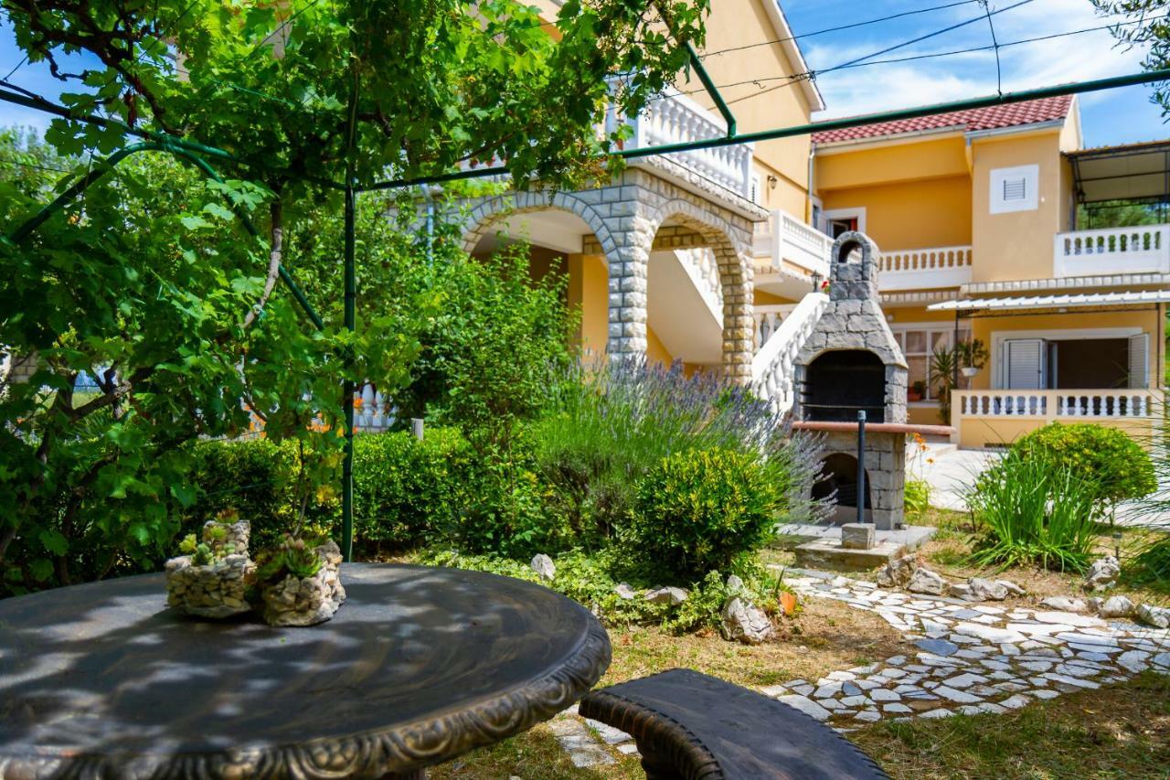 Apartman Haus Maja Банёл Экстерьер фото